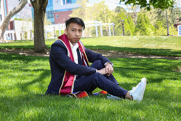 RAZA GRAD 2021-22