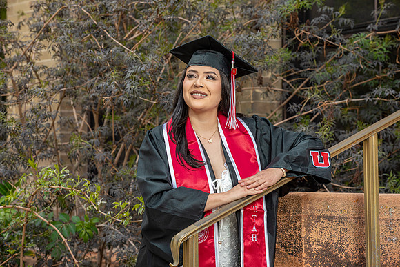 LICIA GRAD-4