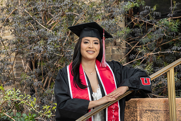 LICIA GRAD-2