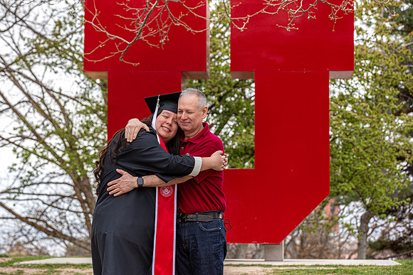 Sinndy Grad Portraits-21