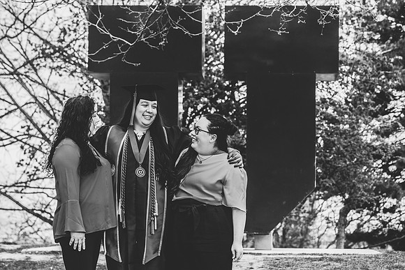 Sinndy Grad Portraits-29