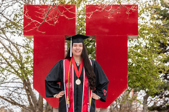 Sinndy Grad Portraits-2