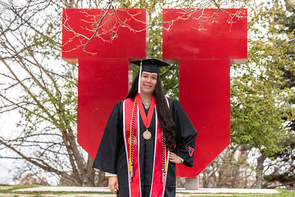 Sinndy Grad Portraits-3