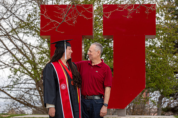 Sinndy Grad Portraits-18