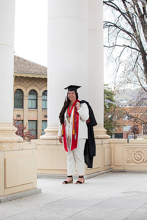 Sinndy Grad Portraits-40
