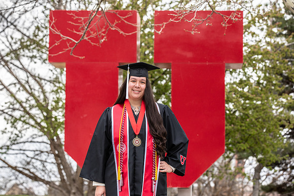 Sinndy Grad Portraits-4