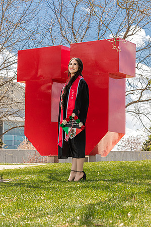 Brenda Grad Portraits-23