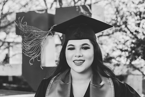 Jennifer Grad 2021-20