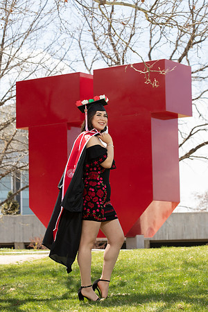 Brenda Grad Portraits-8