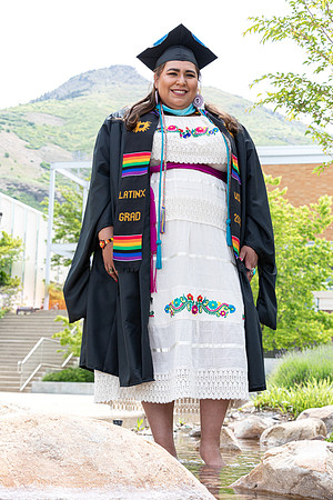 AndreaH2021-50