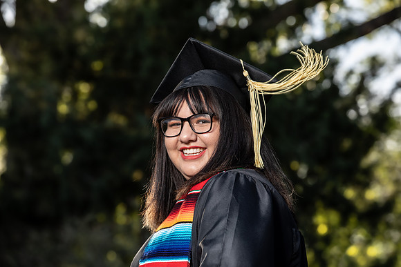 Jazmin G. Grad 2021-33