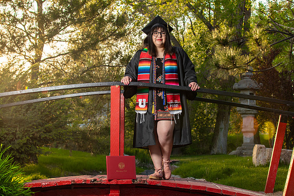 Jazmin G. Grad 2021-83