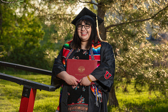 Jazmin G. Grad 2021-64