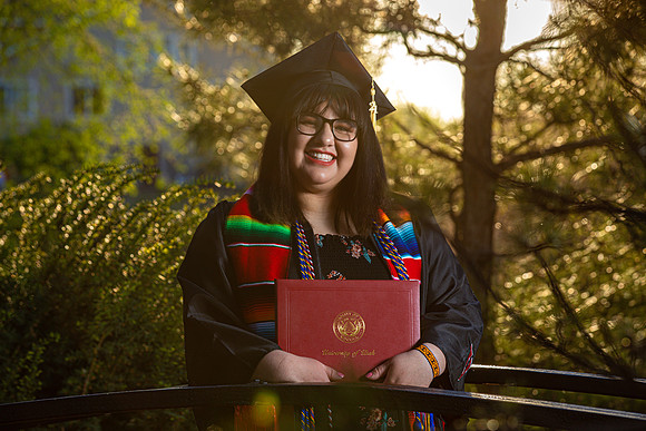 Jazmin G. Grad 2021-68