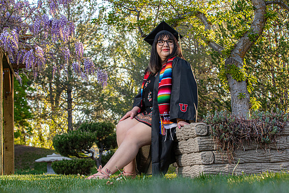 Jazmin G. Grad 2021-48