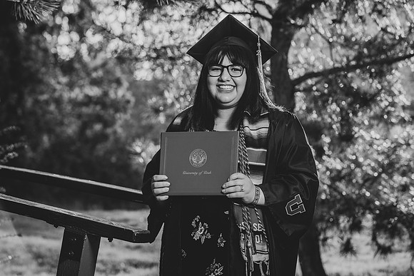 Jazmin G. Grad 2021-61