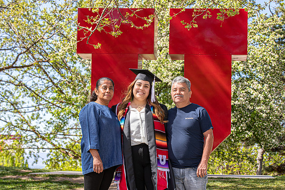 Mariela Grad 2021-15
