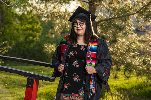 Jazmin G. Grad 2021-58