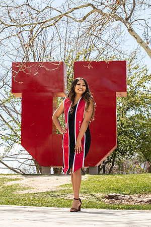 Aranza Grad Portraits-39