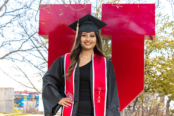 Aranza Grad Portraits-40