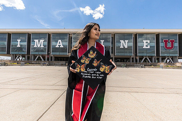 Aranza Grad Portraits-59