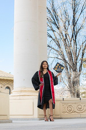 Aranza Grad Portraits-4