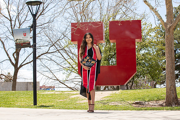 Aranza Grad Portraits-27