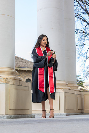 Aranza Grad Portraits-14