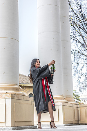 Aranza Grad Portraits-15