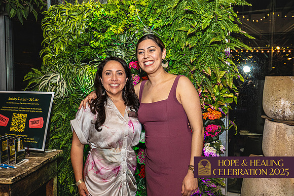 H&H Celebration 25-132